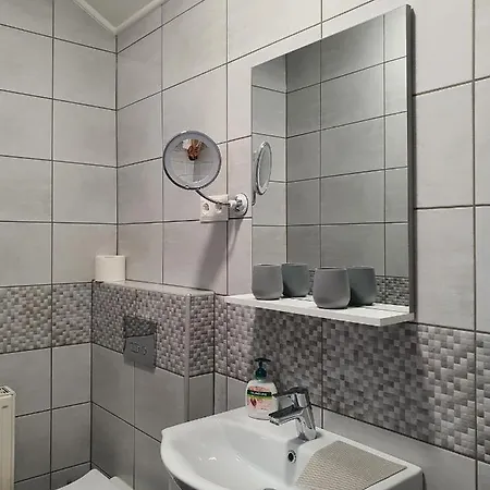 Bed & Breakfast Monostor Panzio Komárom